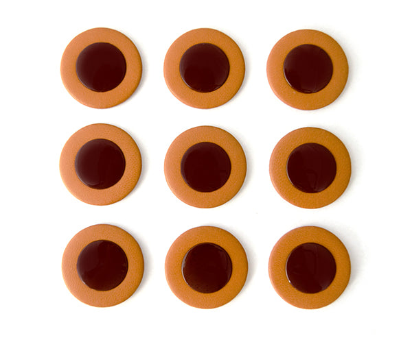 Sax Pad: Tan Leather. Plastic Disc 40mm