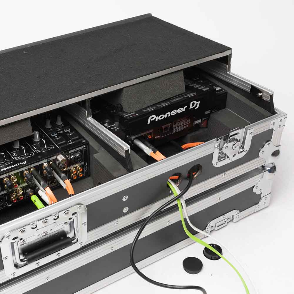 Magma 41002 Multi-Format Workstation Player/Mixer-Set