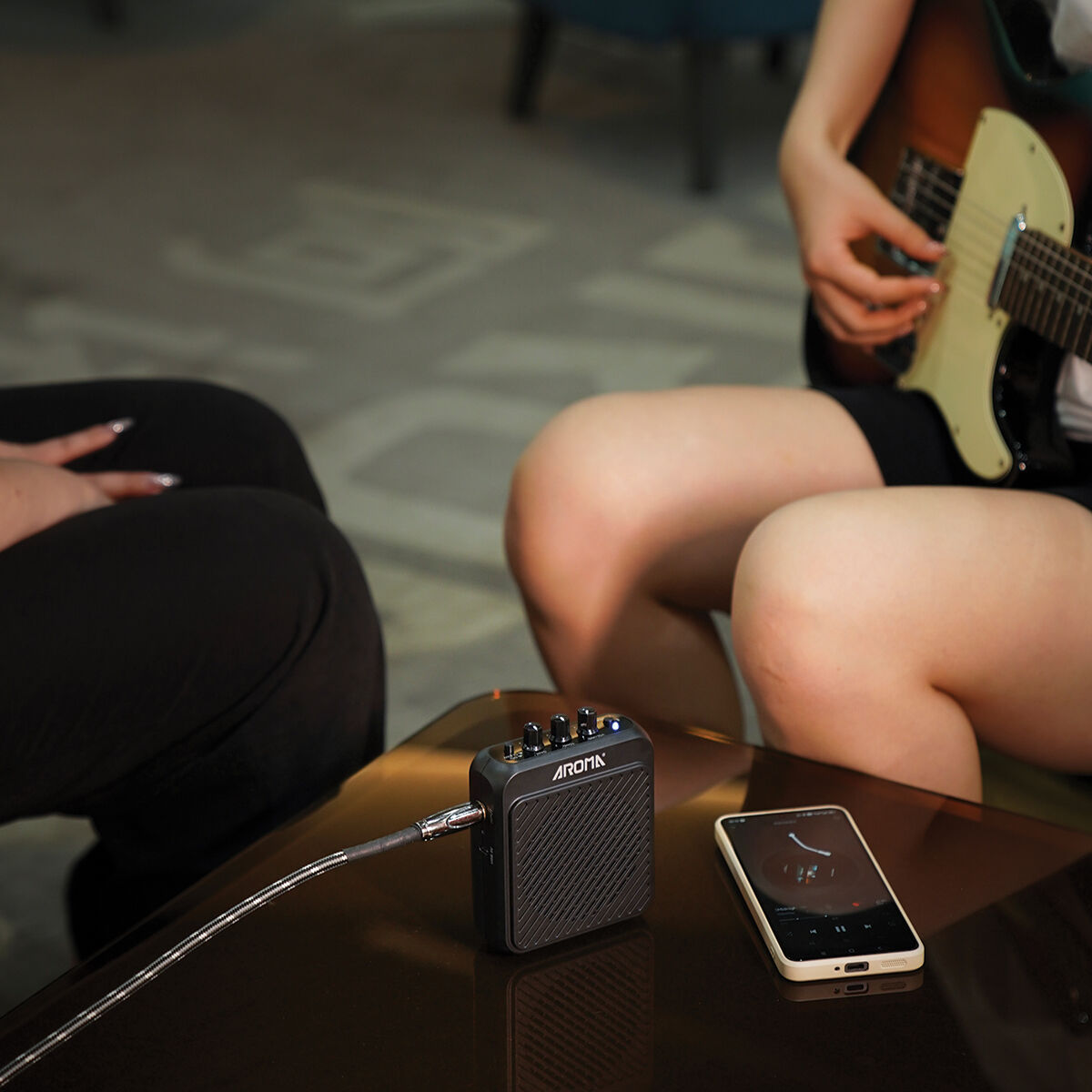 Aroma 3W Electric Guitar Belt-Clip Amplifier [AG-03N]