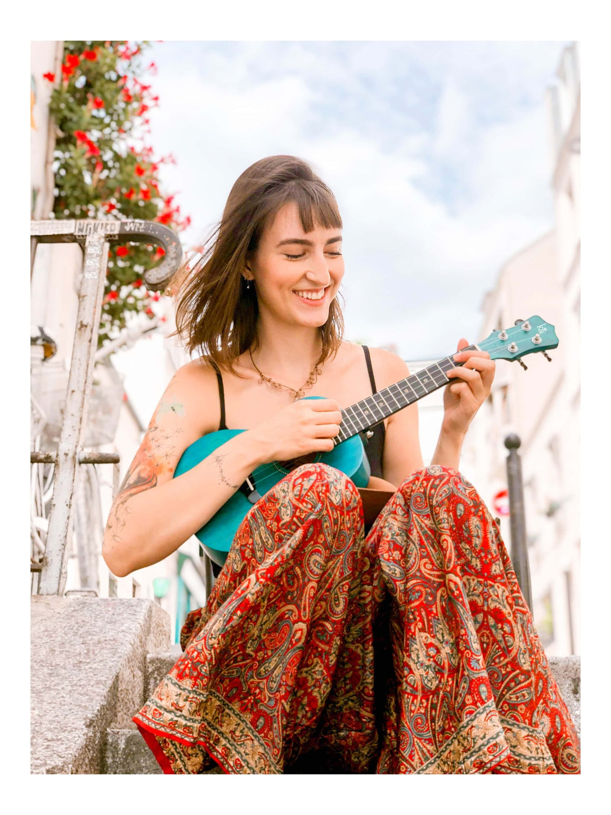 Enya 25D Solid Mahogany Concert Ukulele - Blue