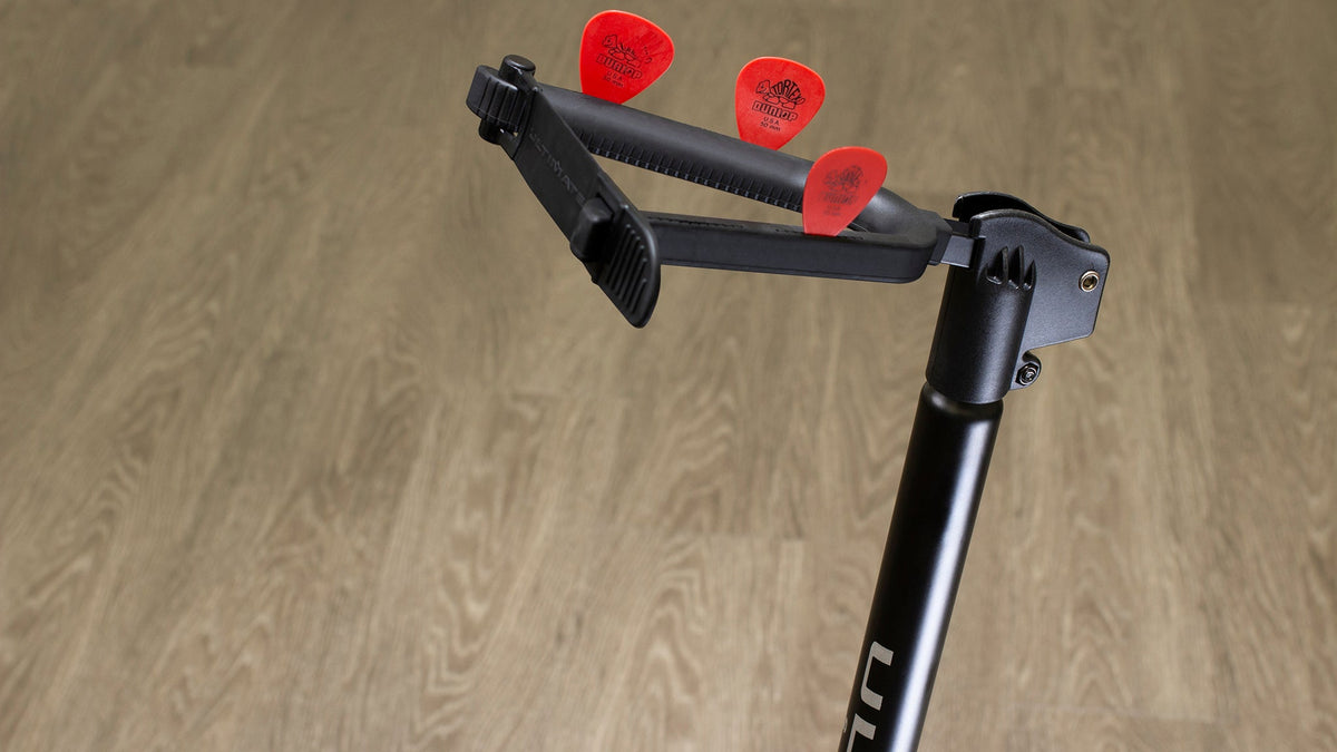 Ultimate Support GS-200+ GS-200+ Genesis Series Plus guitar stand w/ Locking legs, Secure headstock yoke, support arms