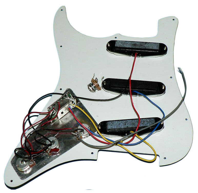 GT Complete ST-Style 3SC Pickguard/Pickup Assembly in White