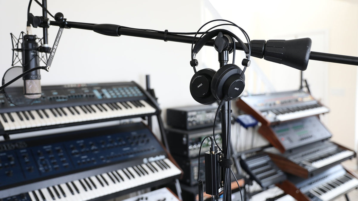Ultimate Support MC-125 Professional Studio Boom Stand, Black