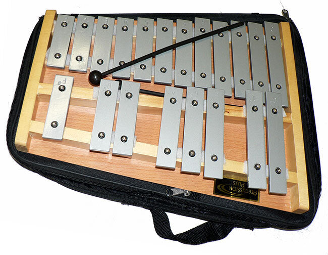 Percussion Plus 20-Note Glockenspiel with Natural Wood Frame & Bag