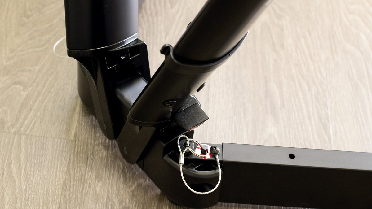 Ultimate Support VS-88B VS-88B V-Stand Pro