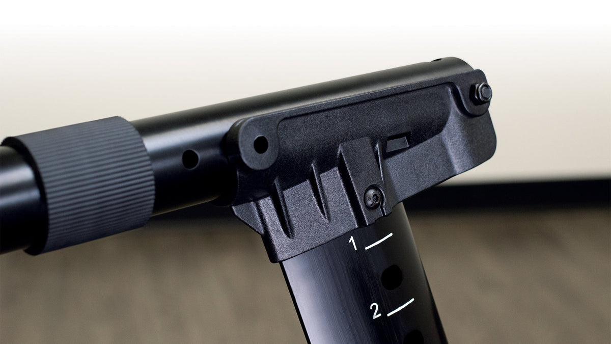 Ultimate Support VS-88B VS-88B V-Stand Pro