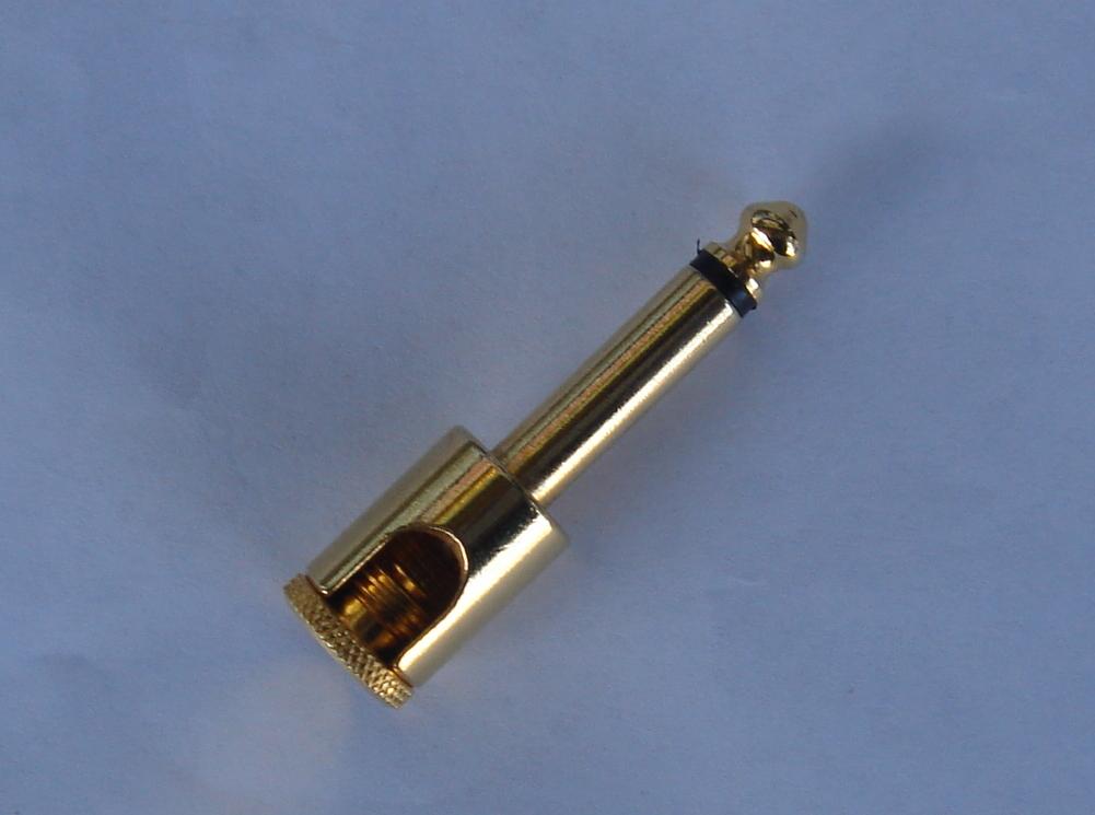 George L's 155 Right Angle Plug Gold