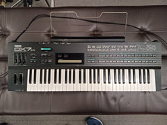 Yamaha DX7II-D Digital FM Synthesizer with Cartridge – Excellent Condition *used*
