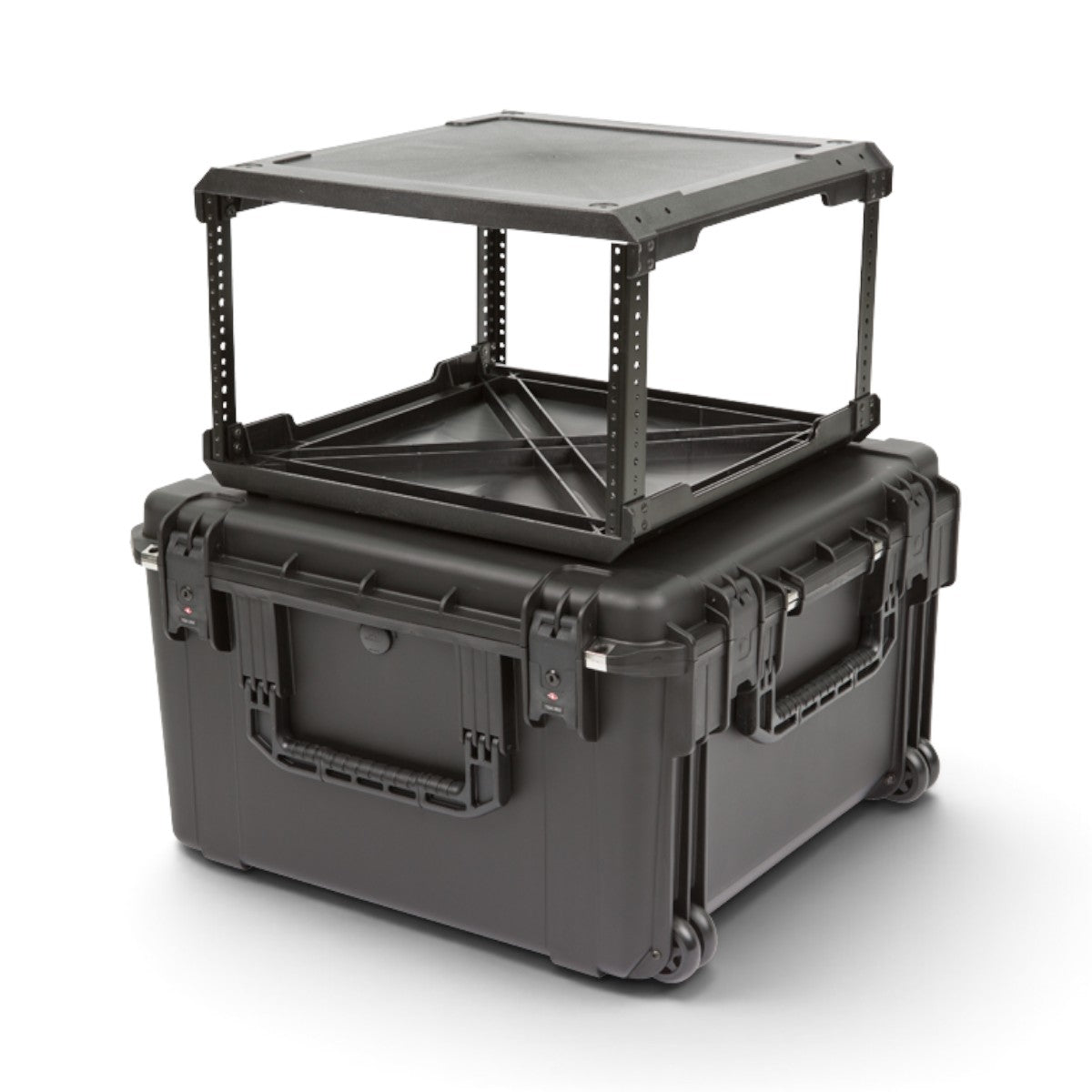 SKB 3i-2424M146U iSeries Case with Removeable 6U Injection Molded 20