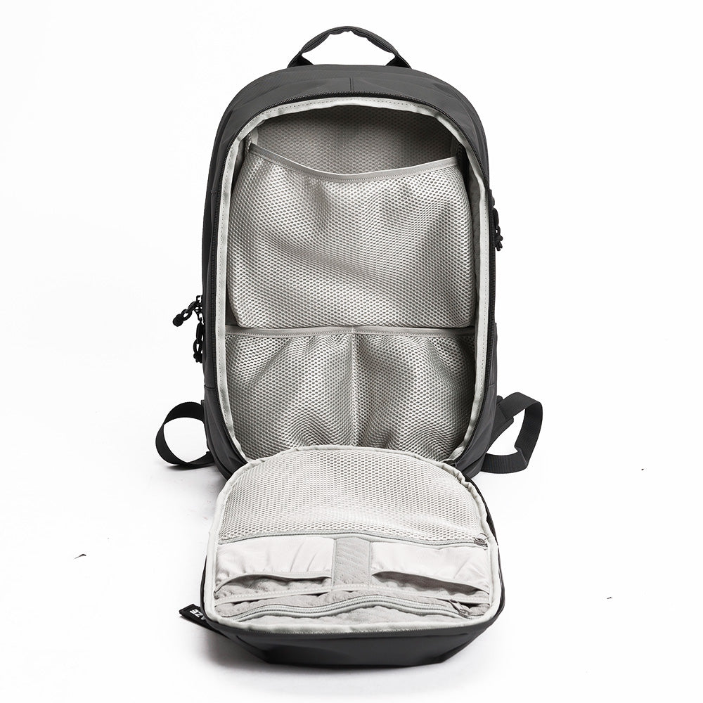 Magma 47893 Solid Blaze 80 Backpack