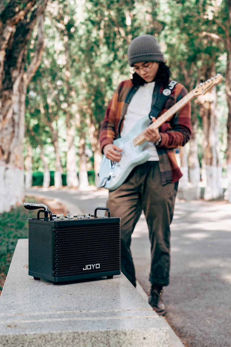 Joyo DC-15S Battery Powered Guitar Amplifier with Multi-Effects